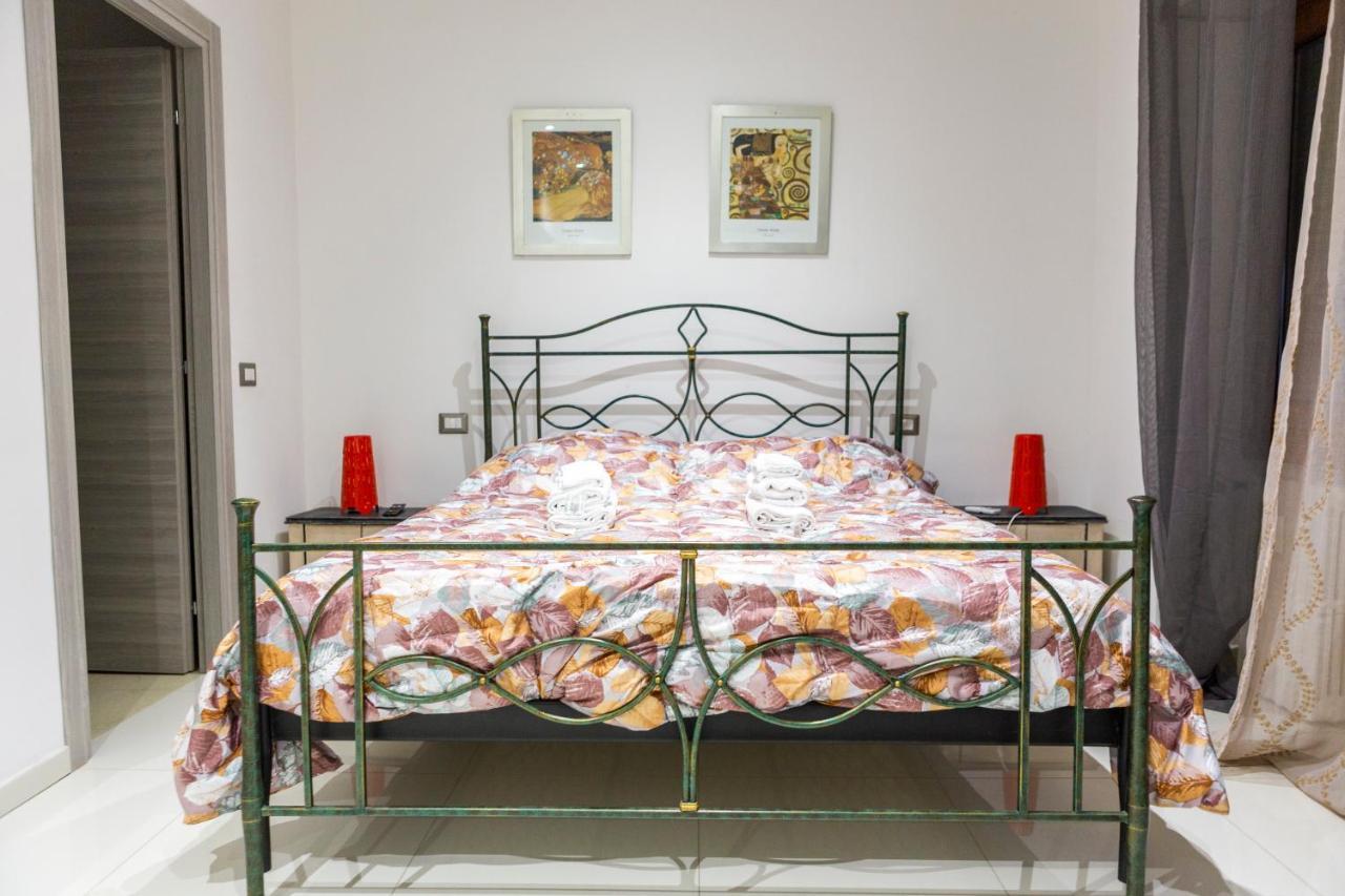 Rita A Trastevere Рим Экстерьер фото