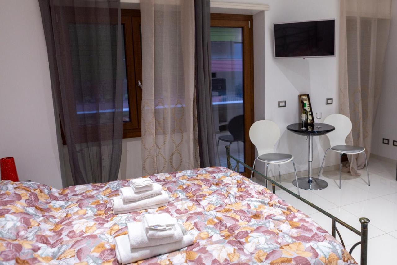 Rita A Trastevere Рим Экстерьер фото