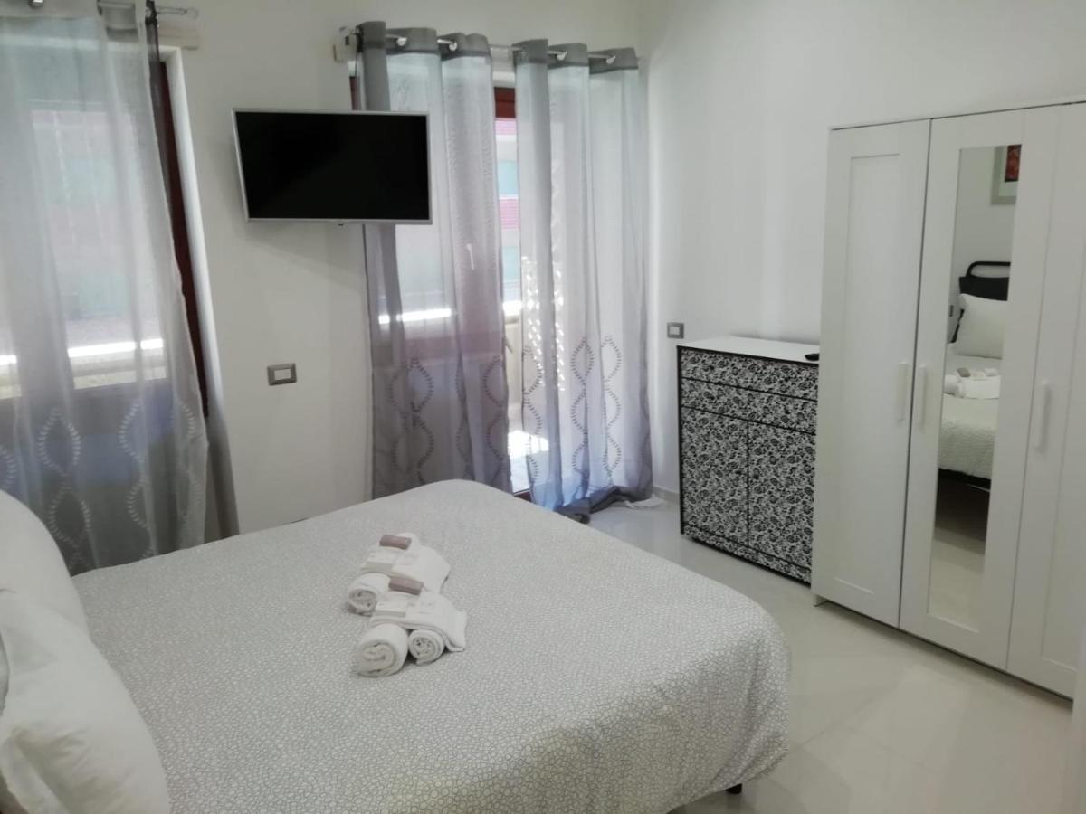 Rita A Trastevere Рим Экстерьер фото